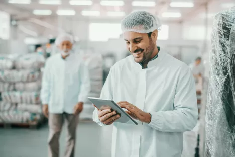 Trabalhador da criogenia alimentar