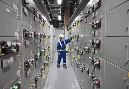electrolyzer_in_becancour