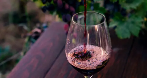 O árgon gasoso é indispensável para a indústria alimentar e a enologia