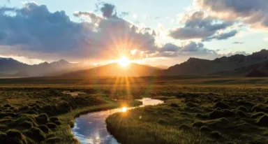 Air Liquide ha sido galardonada por el CDP, antiguo Carbon Disclosure Project, una organización sin ánimo de lucro que evalúa a las empresas por su actuación medioambiental, con una calificación de "A-" en dos categorías, la de cambio climático y la de gestión del agua. Esta puntuación reconoce el nivel más elevado ("Leadership Level") al compromiso del Grupo con el medio ambiente, que incluye algunos de los objetivos de sostenibilidad más ambiciosos de su sector. Como líder en desarrollo sostenible, Air Li